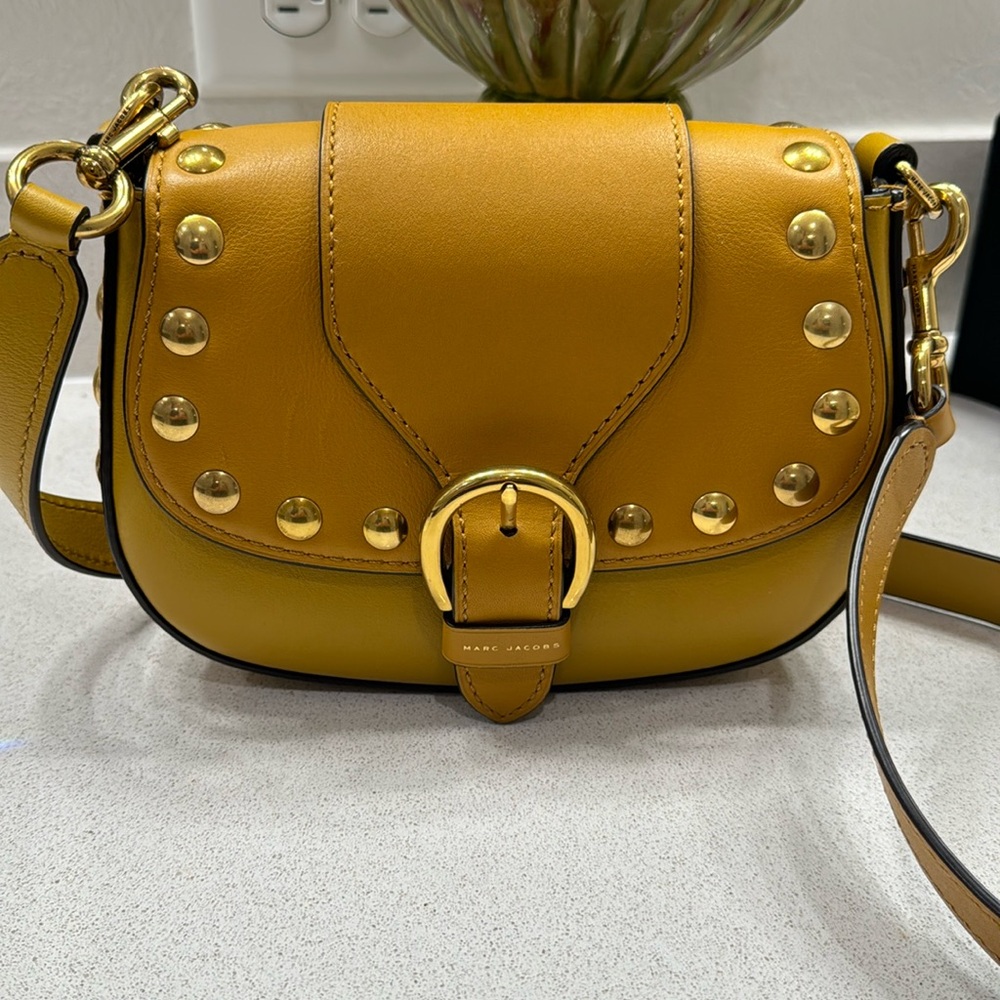 Marc Jacobs satchel in excellent condition